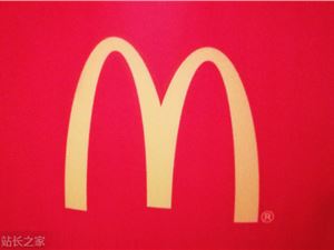 苹果官网奔溃 iPhone售价飚至777777美元/月