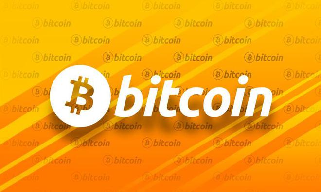比特币日内跌超4%，跌破19000美元/枚