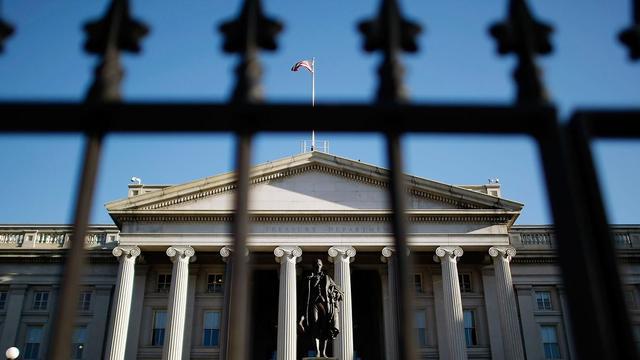 稳定币进入监管拐点:美国监管全面盯梢稳定币,USDC们与银行展开博弈.jpg